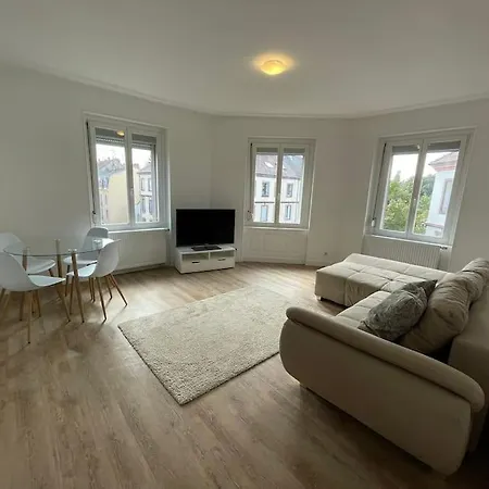 Apartment Mulhouse, Urban Family Nest *