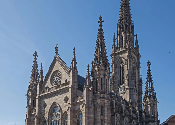 Mulhouse, Urban Family Nest *